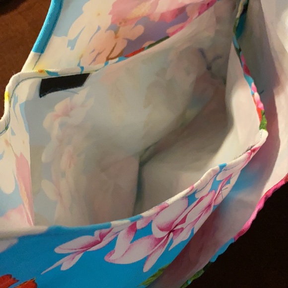Hawaiian Shoulder/ Tote Bag - Picture 6 of 6